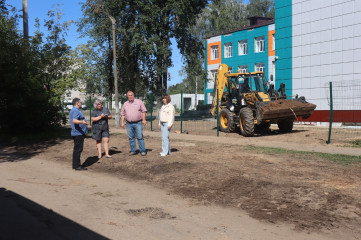 рабочая поездка Главы муниципального округа в пгт. Верхнеднепровский - фото - 6